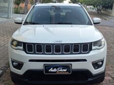 JEEP COMPASS 2.0 16V FLEX LONGITUDE AUTOMÁTICO 2018/2018 AUTO SHOW SANTA CRUZ DO SUL / Carros no Vale
