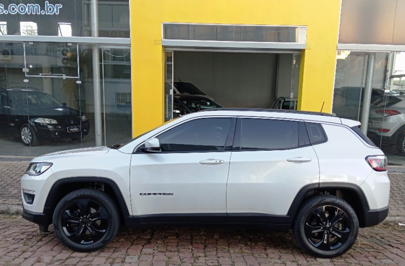 JEEP COMPASS 2.0 16V FLEX LONGITUDE AUTOMÁTICO 2018/2018 AUTO SHOW SANTA CRUZ DO SUL / Carros no Vale JEEP COMPASS 2.0 16V FLEX LONGITUDE AUTOMÁTICO 2018/2018 AUTO SHOW SANTA CRUZ DO SUL / Carros no Vale