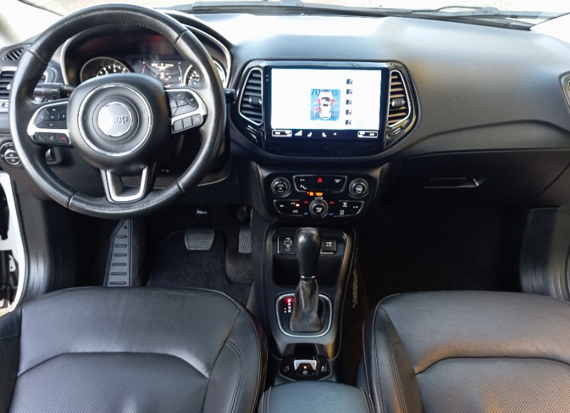 JEEP COMPASS 2.0 16V FLEX LONGITUDE AUTOMÁTICO 2018/2018 AUTO SHOW SANTA CRUZ DO SUL / Carros no Vale JEEP COMPASS 2.0 16V FLEX LONGITUDE AUTOMÁTICO 2018/2018 AUTO SHOW SANTA CRUZ DO SUL / Carros no Vale