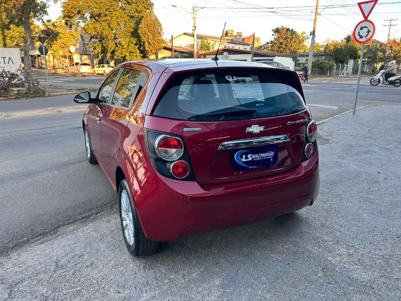 CHEVROLET SONIC HB LTZ 1.6 16V FLEXPOWER 5P AUT. 2013/2013 LS MULTIMARCAS VENÂNCIO AIRES / Carros no Vale