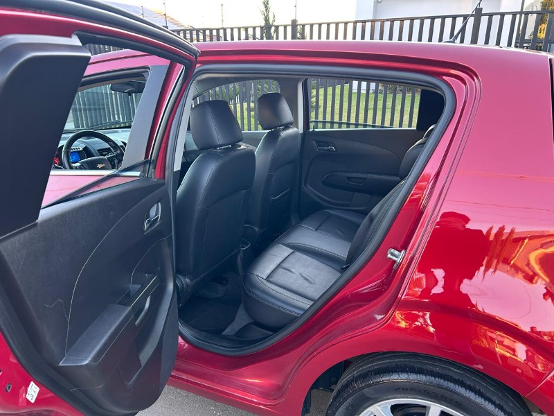 CHEVROLET SONIC HB LTZ 1.6 16V FLEXPOWER 5P AUT. 2013/2013 LS MULTIMARCAS VENÂNCIO AIRES / Carros no Vale