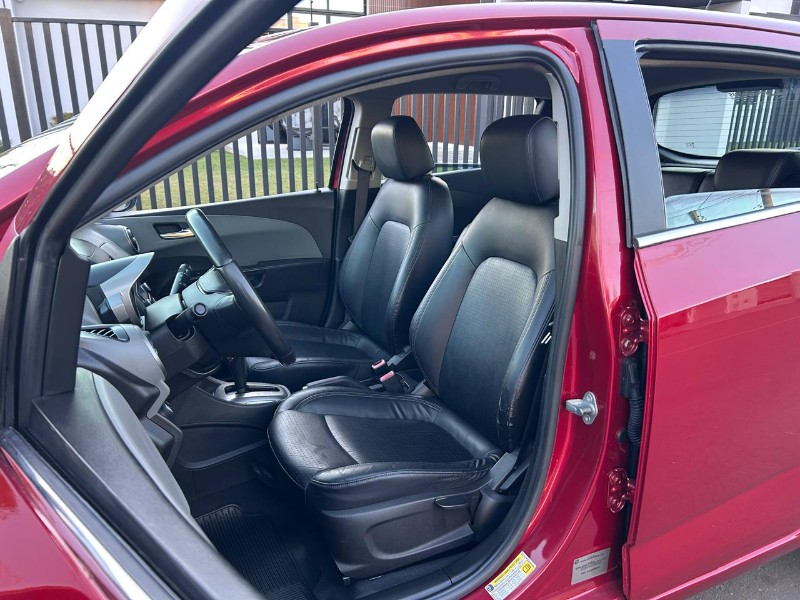 CHEVROLET SONIC HB LTZ 1.6 16V FLEXPOWER 5P AUT. 2013/2013 LS MULTIMARCAS VENÂNCIO AIRES / Carros no Vale