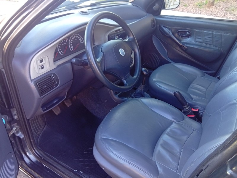 FIAT PALIO WEEKEND 1.6 2000/2001 ALTERNATIVA VEÍCULOS LAJEADO / Carros no Vale