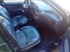 FIAT PALIO WEEKEND 1.6 2000/2001 ALTERNATIVA VEÍCULOS LAJEADO / Carros no Vale