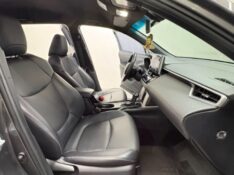 TOYOTA COROLLA CROSS XRE /2022 DE CONTO AUTOMÓVEIS SARANDI / Carros no Vale