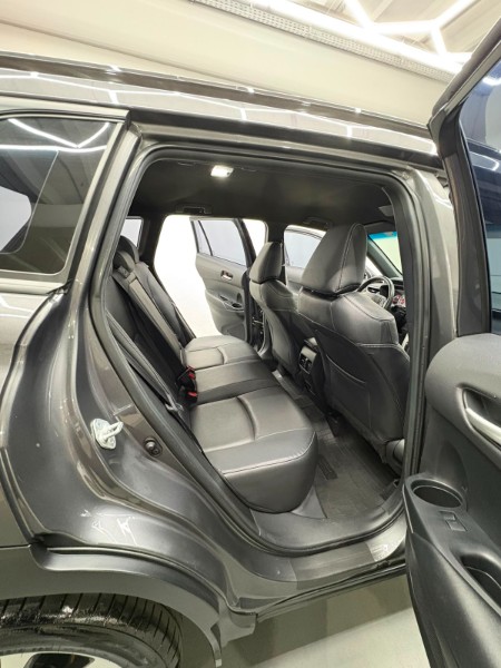 TOYOTA COROLLA CROSS XRE /2022 DE CONTO AUTOMÓVEIS SARANDI / Carros no Vale TOYOTA COROLLA CROSS XRE /2022 DE CONTO AUTOMÓVEIS SARANDI / Carros no Vale