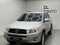 TOYOTA RAV4 2.4 4X2 16V /2011 DE CONTO AUTOMÓVEIS SARANDI / Carros no Vale