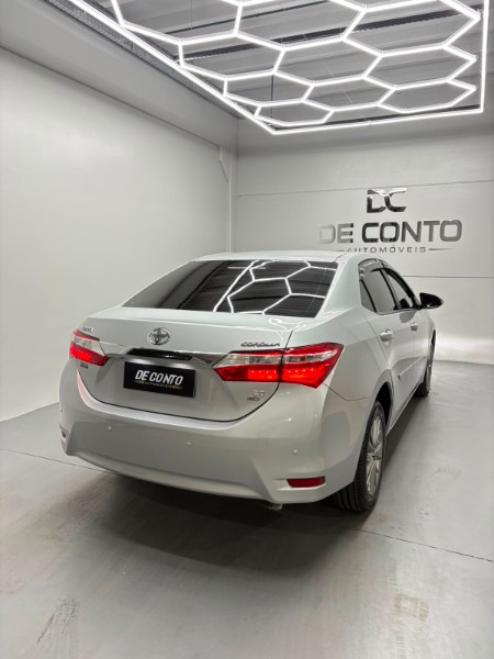 TOYOTA COROLLA 1.8 XEI 16V /2017 DE CONTO AUTOMÓVEIS SARANDI / Carros no Vale TOYOTA COROLLA 1.8 XEI 16V /2017 DE CONTO AUTOMÓVEIS SARANDI / Carros no Vale