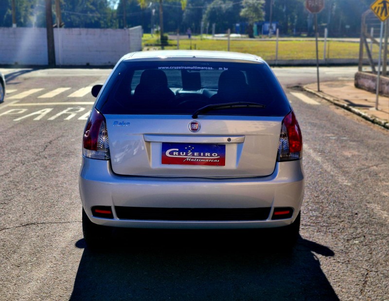 FIAT PALIO 1.0 FIRE 2016/2017 CRUZEIRO MULTIMARCAS CRUZEIRO DO SUL / Carros no Vale