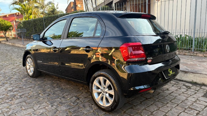 VOLKSWAGEN GOL COMFORTLINE 1.6 2016/2017 ESTAÇÃO DO CARRO ESTRELA / Carros no Vale