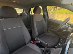 VOLKSWAGEN GOL COMFORTLINE 1.6 2016/2017 ESTAÇÃO DO CARRO ESTRELA / Carros no Vale