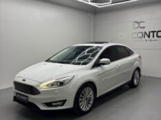 FORD FOCUS 2.0 TITANIUM PLUS 16V /2018 DE CONTO AUTOMÓVEIS SARANDI / Carros no Vale