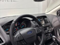 FORD FOCUS 2.0 TITANIUM PLUS 16V /2018 DE CONTO AUTOMÓVEIS SARANDI / Carros no Vale