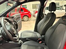 FIAT ARGO 1.3 8V TREKKING /2024 DE CONTO AUTOMÓVEIS SARANDI / Carros no Vale