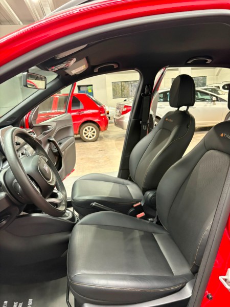 FIAT ARGO 1.3 8V TREKKING /2024 DE CONTO AUTOMÓVEIS SARANDI / Carros no Vale