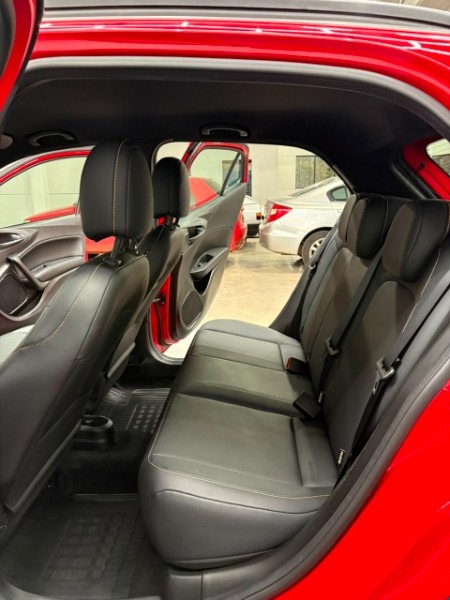 FIAT ARGO 1.3 8V TREKKING /2024 DE CONTO AUTOMÓVEIS SARANDI / Carros no Vale