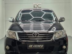 TOYOTA HILUX 2.7 SR 4X2 CD 16V FLEX 4P AUTOMÁTICO /2015 DE CONTO AUTOMÓVEIS SARANDI / Carros no Vale