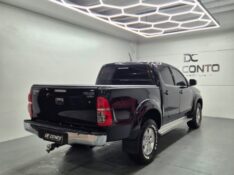 TOYOTA HILUX 2.7 SR 4X2 CD 16V FLEX 4P AUTOMÁTICO /2015 DE CONTO AUTOMÓVEIS SARANDI / Carros no Vale