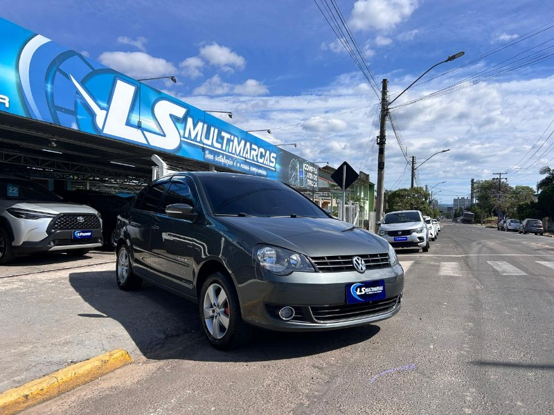 VOLKSWAGEN POLO SEDAN COMFORTLINE 1.6 MI 8V TOTAL FLEX 2014/2014 LS MULTIMARCAS VENÂNCIO AIRES / Carros no Vale VOLKSWAGEN POLO SEDAN COMFORTLINE 1.6 MI 8V TOTAL FLEX 2014/2014 LS MULTIMARCAS VENÂNCIO AIRES / Carros no Vale