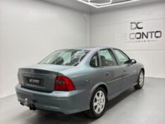 CHEVROLET VECTRA 2.2 CHALLENGE 16V /2001 DE CONTO AUTOMÓVEIS SARANDI / Carros no Vale