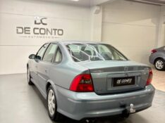 CHEVROLET VECTRA 2.2 CHALLENGE 16V /2001 DE CONTO AUTOMÓVEIS SARANDI / Carros no Vale