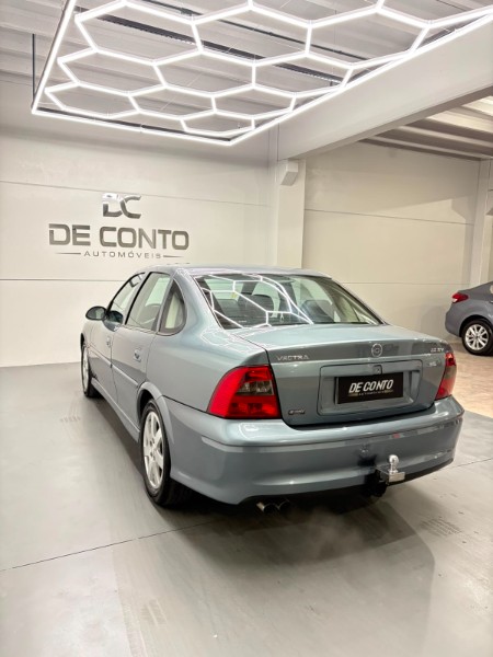 CHEVROLET VECTRA 2.2 CHALLENGE 16V /2001 DE CONTO AUTOMÓVEIS SARANDI / Carros no Vale