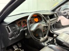 CHEVROLET VECTRA 2.2 CHALLENGE 16V /2001 DE CONTO AUTOMÓVEIS SARANDI / Carros no Vale