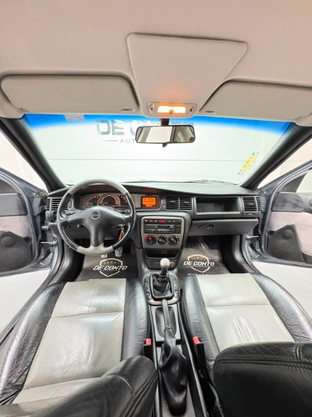 CHEVROLET VECTRA 2.2 CHALLENGE 16V /2001 DE CONTO AUTOMÓVEIS SARANDI / Carros no Vale