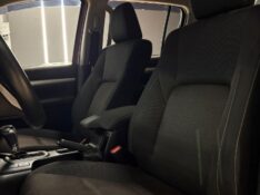 TOYOTA HILLUX CD SRV 2018/2019 JM AUTOMÓVEIS VENÂNCIO AIRES / Carros no Vale