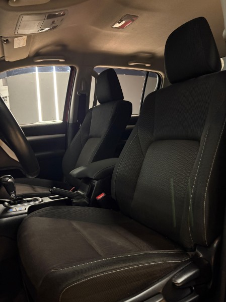 TOYOTA HILLUX CD SRV 2018/2019 JM AUTOMÓVEIS VENÂNCIO AIRES / Carros no Vale