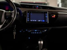 TOYOTA HILLUX CD SRV 2018/2019 JM AUTOMÓVEIS VENÂNCIO AIRES / Carros no Vale