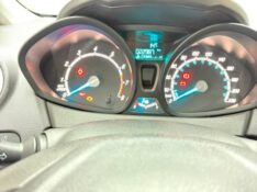 FORD FIESTA 1.5 SE HATCH 16V FLEX 4P MANUAL /2016 DE CONTO AUTOMÓVEIS SARANDI / Carros no Vale