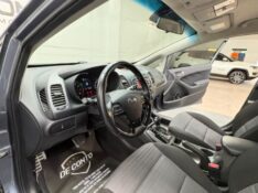 KIA CERATO 1.6 16V FLEX AUT. /2018 DE CONTO AUTOMÓVEIS SARANDI / Carros no Vale