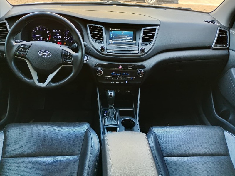 HYUNDAI NEW TUCSON 1.6 TURBO GDI /2020 CHIMA VEÍCULOS VENÂNCIO AIRES / Carros no Vale HYUNDAI NEW TUCSON 1.6 TURBO GDI /2020 CHIMA VEÍCULOS VENÂNCIO AIRES / Carros no Vale