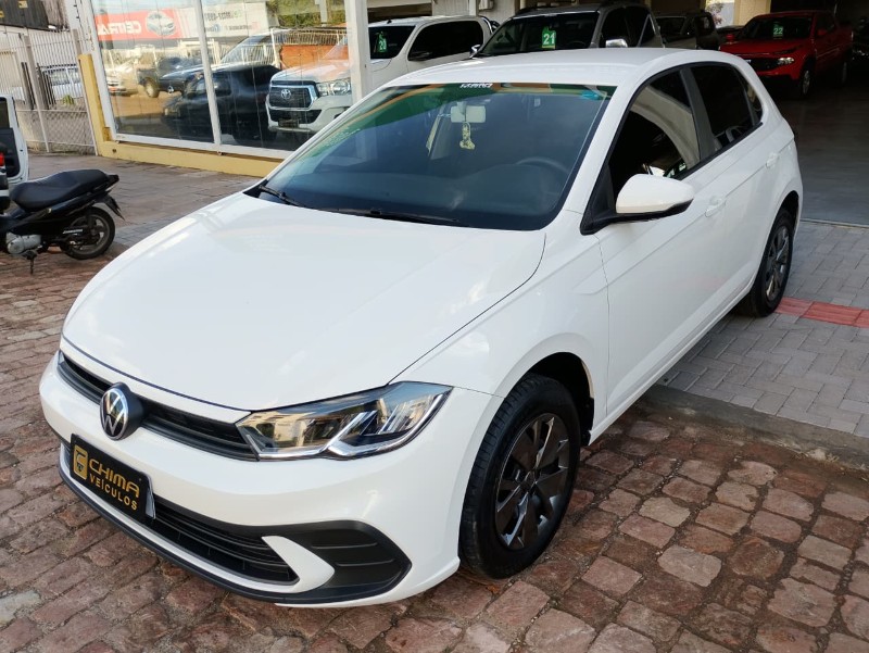 VOLKSWAGEN POLO MPI 1.0 12V FLEX /2023 CHIMA VEÍCULOS VENÂNCIO AIRES / Carros no Vale