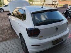 VOLKSWAGEN POLO MPI 1.0 12V FLEX /2023 CHIMA VEÍCULOS VENÂNCIO AIRES / Carros no Vale