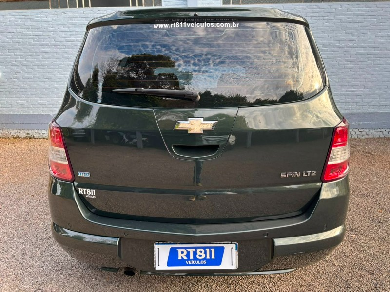 CHEVROLET SPIN LTZ /2014 RT 811 VEÍCULOS ARROIO DO MEIO / Carros no Vale