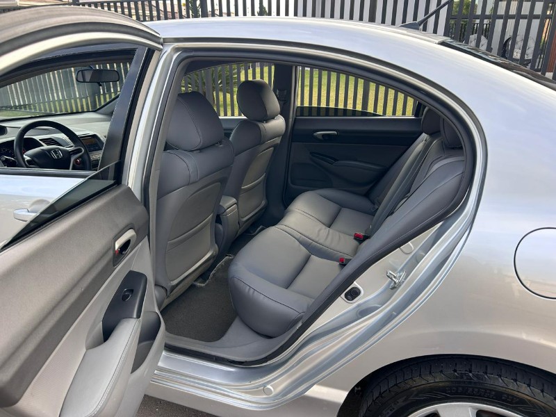 HONDA CIVIC SEDAN LXS 1.8 2008/2008 LS MULTIMARCAS VENÂNCIO AIRES / Carros no Vale