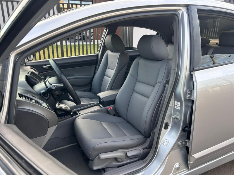 HONDA CIVIC SEDAN LXS 1.8 2008/2008 LS MULTIMARCAS VENÂNCIO AIRES / Carros no Vale