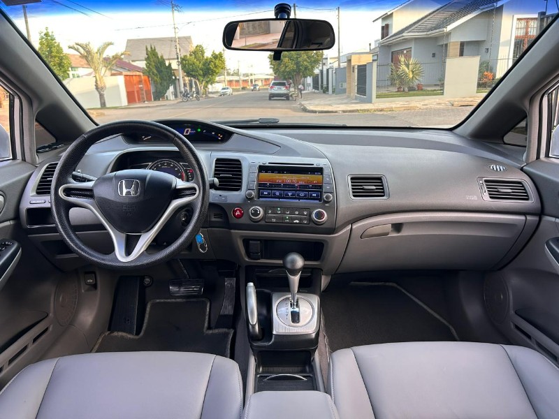 HONDA CIVIC SEDAN LXS 1.8 2008/2008 LS MULTIMARCAS VENÂNCIO AIRES / Carros no Vale