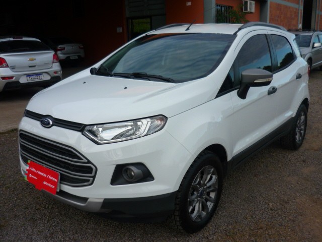 FORD ECOSPORT FREESTYLE 1.6 16V FLEX 5P 2014/2015 PREMIUM AUTOMÓVEIS ARROIO DO MEIO / Carros no Vale FORD ECOSPORT FREESTYLE 1.6 16V FLEX 5P 2014/2015 PREMIUM AUTOMÓVEIS ARROIO DO MEIO / Carros no Vale