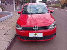 VOLKSWAGEN FOX GII 1.0 2010/2011 ALTERNATIVA VEÍCULOS LAJEADO / Carros no Vale