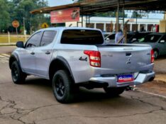 MITSUBISHI L200 TRITON SPORT GLX 2.4 CD DIESEL 2018 2019/2020 CRUZEIRO MULTIMARCAS CRUZEIRO DO SUL / Carros no Vale