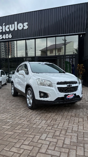 CHEVROLET TRACKER 1.8 LTZ 4X2 16V 2015 /2015 NEURI VEÍCULOS LAJEADO / Carros no Vale