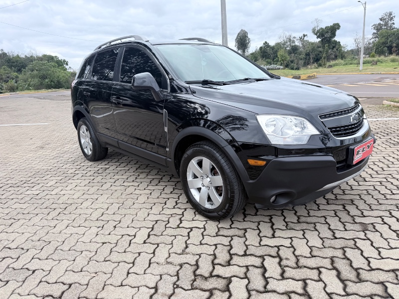 CHEVROLET CAPTIVA 2.4 ECOTEC FWD 2010/2010 ELY AUTOMÓVEIS LAJEADO / Carros no Vale