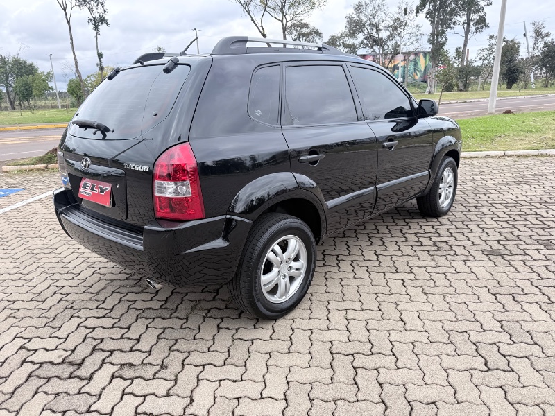 HYUNDAI TUCSON 2.0 16V AUT. 2008/2008 ELY AUTOMÓVEIS LAJEADO / Carros no Vale