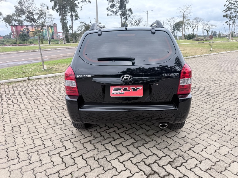 HYUNDAI TUCSON 2.0 16V AUT. 2008/2008 ELY AUTOMÓVEIS LAJEADO / Carros no Vale