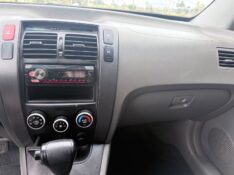 HYUNDAI TUCSON 2.0 16V AUT. 2008/2008 ELY AUTOMÓVEIS LAJEADO / Carros no Vale