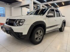 RENAULT OROCH DYNAMIQUE 1.6 2016/2016 LUCAS AUTOMÓVEIS BOM RETIRO DO SUL / Carros no Vale