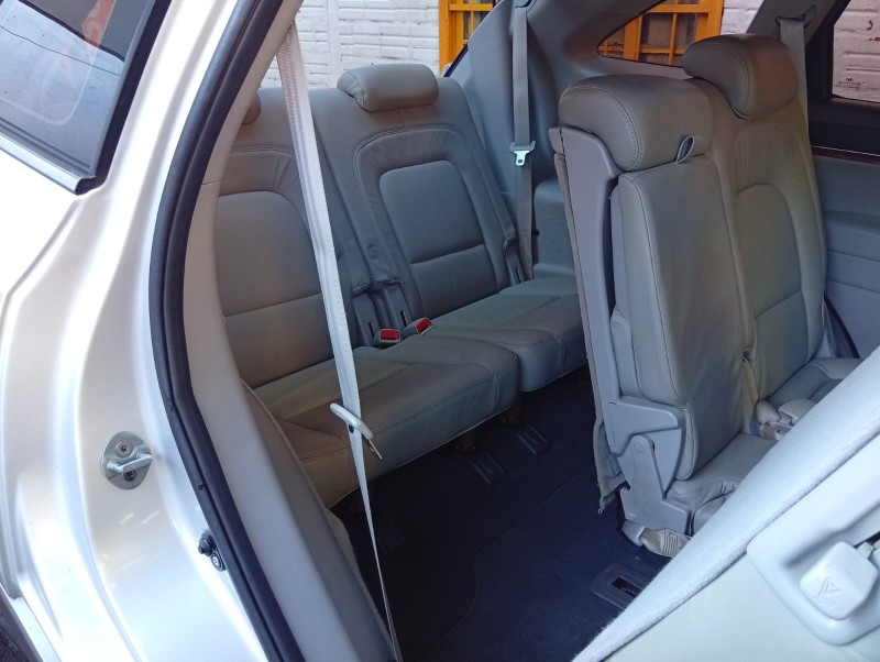 HYUNDAI VERACRUZ GLS 4WD V6 3.8 2010 2010/2010 ALTERNATIVA VEÍCULOS LAJEADO / Carros no Vale HYUNDAI VERACRUZ GLS 4WD V6 3.8 2010 2010/2010 ALTERNATIVA VEÍCULOS LAJEADO / Carros no Vale
